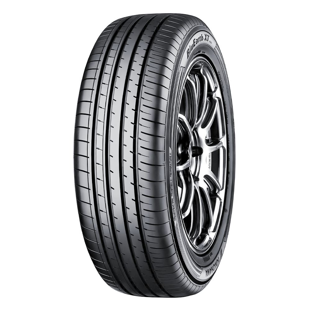 Шина 225/65R17 Yokohama AE61 102H